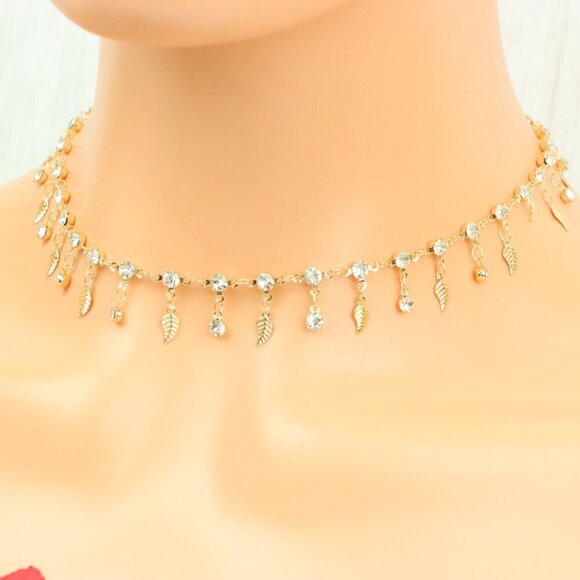 "Minimalist & Elegant Necklace Chain – Perfect for Women & Girls | UNVRC1267 - Picture 8 of 10